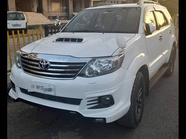 Used 2015 Toyota Fortuner in Indore