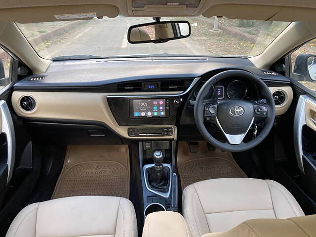 Used Toyota Corolla Altis G Petrol in Delhi