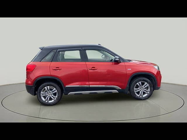 Used Maruti Suzuki Vitara Brezza [2016-2020] ZDi+ Dual Tone [2017-2018] in Surat