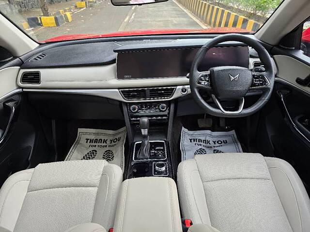 Used Mahindra XUV700 AX7 Luxury Pack Diesel AT AWD 7 STR in Mumbai