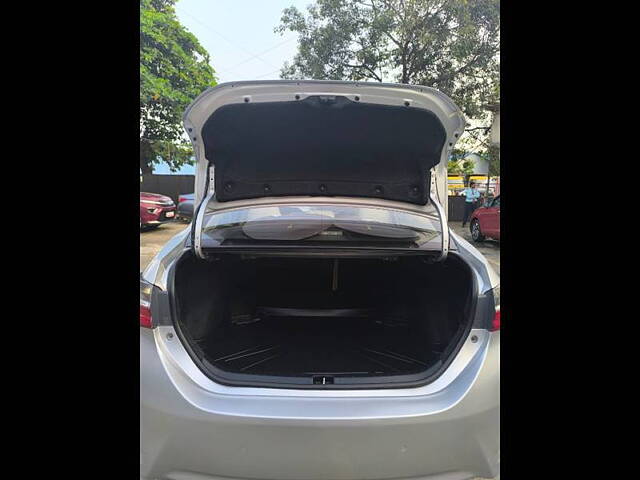 Used Toyota Corolla Altis [2014-2017] VL AT Petrol in Mumbai