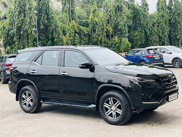 Used Toyota Fortuner 4X2 AT 2.8 Diesel in Mumbai