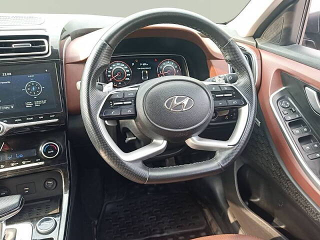 Used Hyundai Alcazar [2021-2023] Signature (O) 6 STR 2.0 Petrol AT in Noida