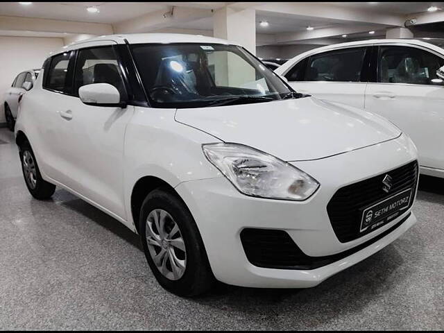 Used Maruti Suzuki Swift [2018-2021] VXi AMT in Delhi