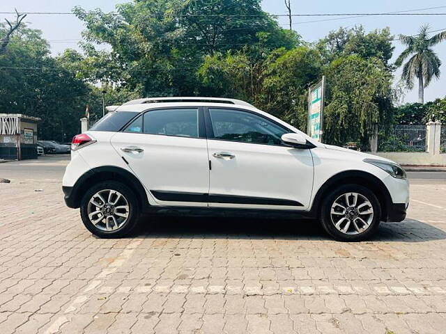 Used Hyundai i20 Active [2015-2018] 1.2 SX in Kanpur