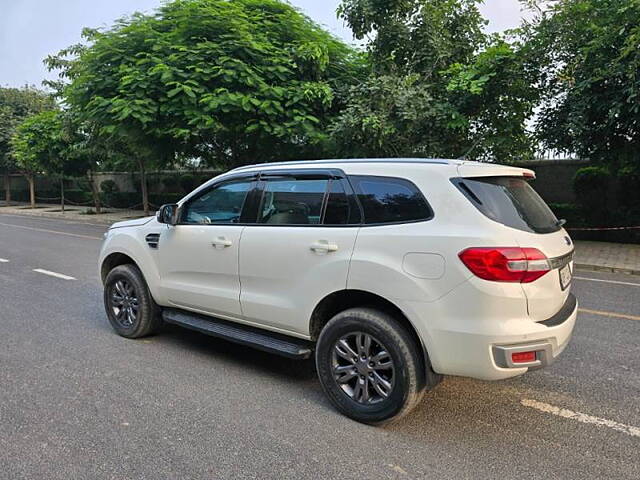 Used Ford Endeavour [2016-2019] Trend 2.2 4x2 AT in Faridabad