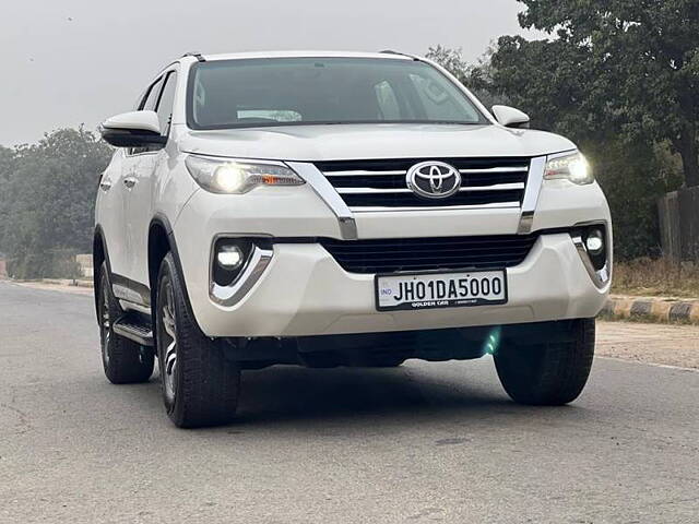 Used Toyota Fortuner [2016-2021] 2.8 4x2 AT [2016-2020] in Delhi