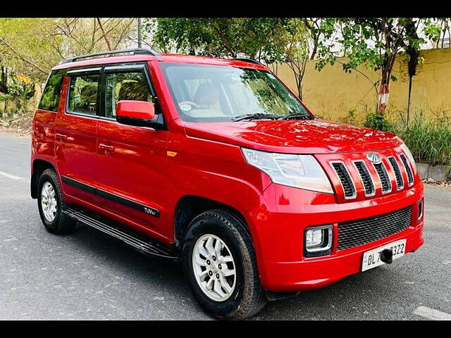 Used Mahindra TUV300 [2015-2019] T8 in Delhi