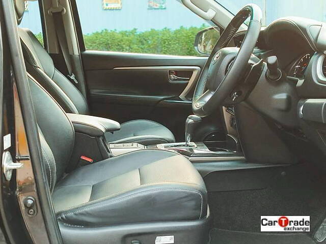 Used Toyota Fortuner 4X2 AT 2.8 Diesel in Delhi