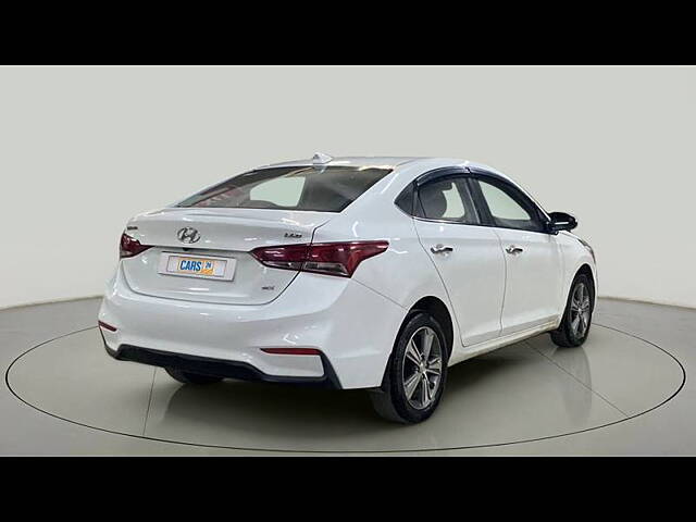 Used Hyundai Verna [2017-2020] SX (O) 1.6 CRDi  AT in Chandigarh