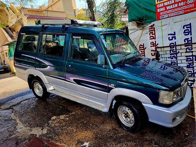 Used Toyota Qualis [2002-2004] GS G1 in Bhopal