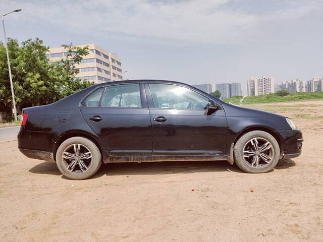 Used Volkswagen Jetta [2008-2011] Trendline 2.0L TDI in Ahmedabad