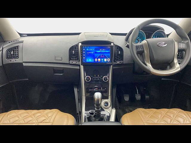 Used Mahindra XUV500 W7 [2018-2020] in Bangalore