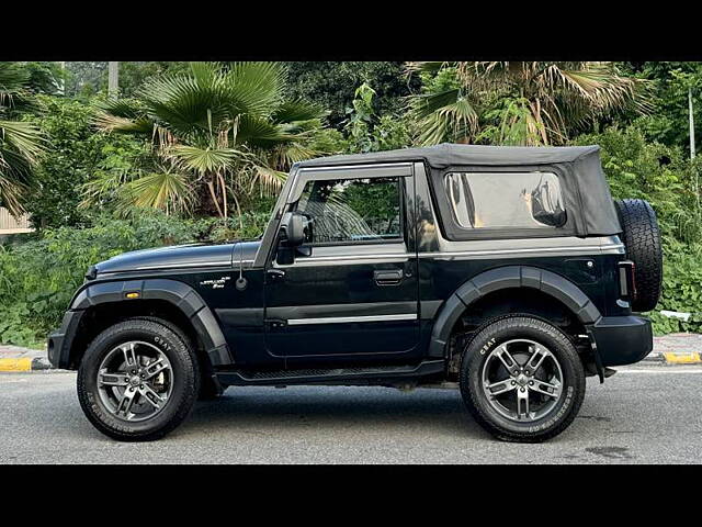 Used Mahindra Thar LX Convertible Petrol AT in Delhi