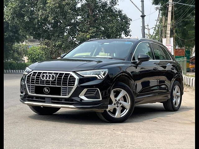 Used Audi Q3 40 TFSI Technology in Delhi