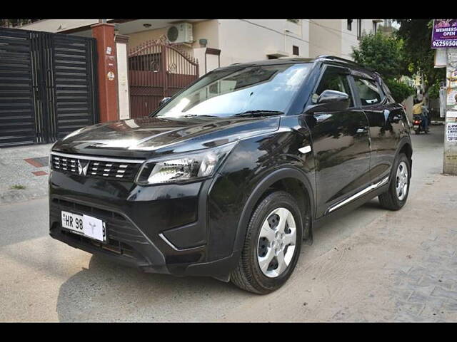 Used Mahindra XUV300 [2019-2024] W6 1.2 Petrol AMT [2021] in Gurgaon