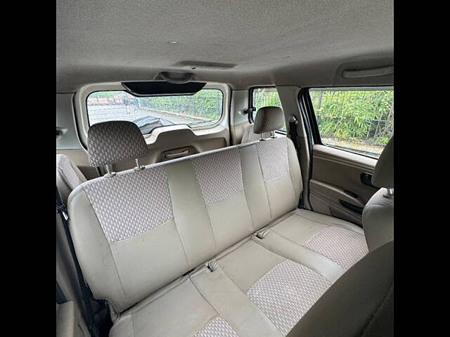 Used Mahindra TUV300 [2015-2019] T6 Plus in Navi Mumbai