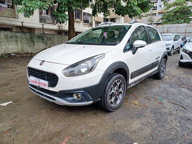 Used Fiat Urban Cross Emotion T-Jet 1.4 in Mumbai