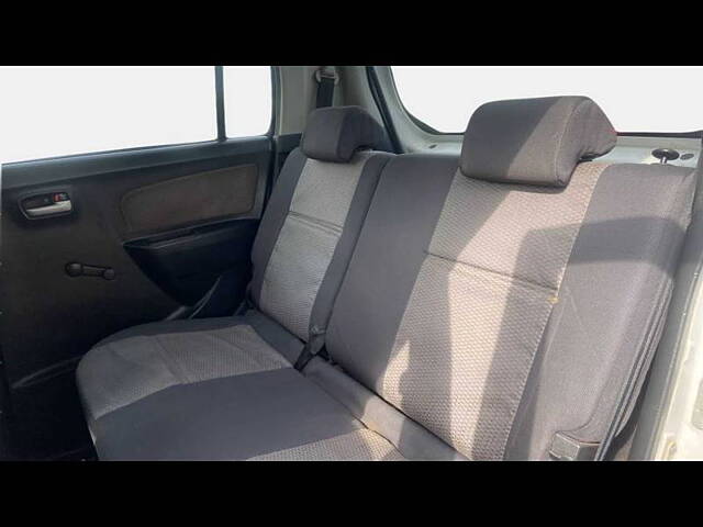 Used Maruti Suzuki Wagon R 1.0 [2010-2013] LXi in Surat