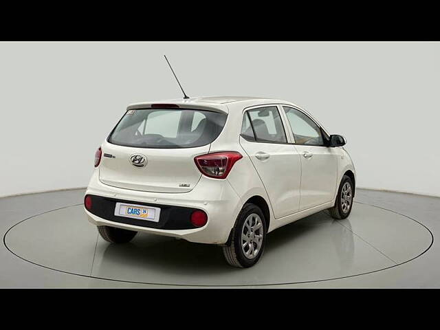 Used Hyundai Grand i10 Magna 1.2 Kappa VTVT in Delhi