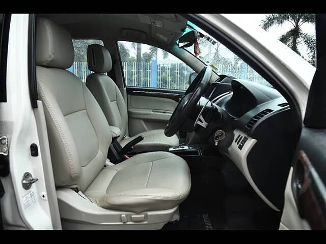 Used Mitsubishi Pajero Sport 2.5 AT in Kolkata