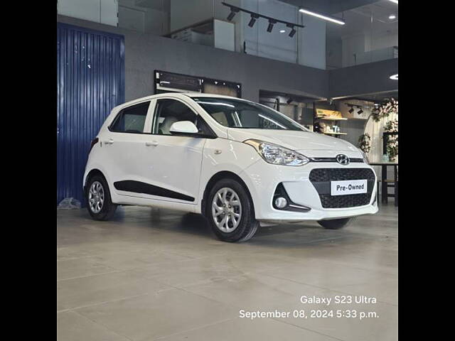 Used 2017 Hyundai Grand i10 in Pune