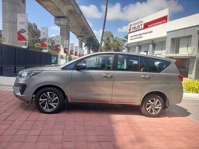 Used Toyota Innova Crysta [2016-2020] 2.4 G 8 STR [2016-2017] in Bangalore