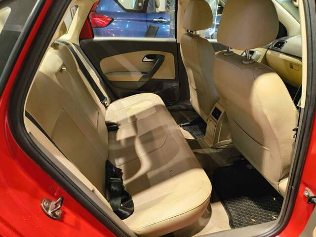 Used Volkswagen Vento [2015-2019] Highline Plus 1.2 (P) AT 16 Alloy in Kolkata