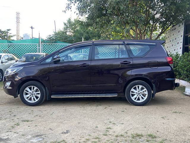 Used Toyota Innova Crysta [2016-2020] 2.8 GX AT 7 STR [2016-2020] in Hyderabad