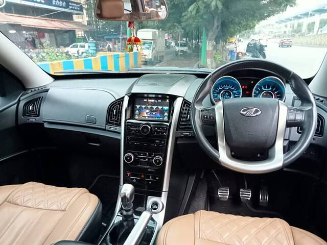 Used Mahindra XUV500 W11 in Thane