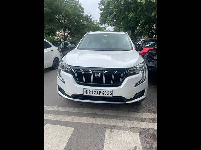 Used 2022 Mahindra XUV700 in Delhi