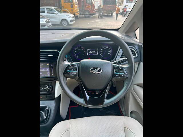 Used Mahindra Marazzo [2018-2020] M8 7 STR in Mumbai