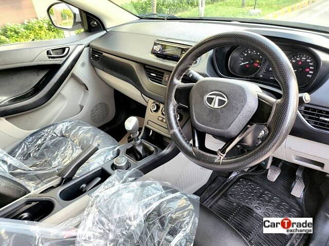 Used Tata Nexon [2017-2020] XE in Delhi