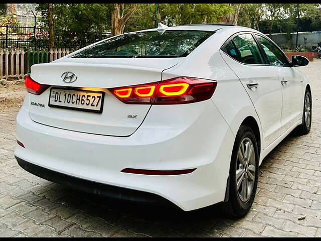 Used Hyundai Elantra SX (O) 2.0 AT in Delhi