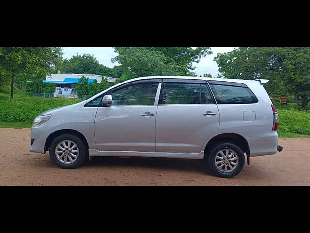 Used Toyota Innova [2005-2009] 2.5 V 7 STR in Hyderabad