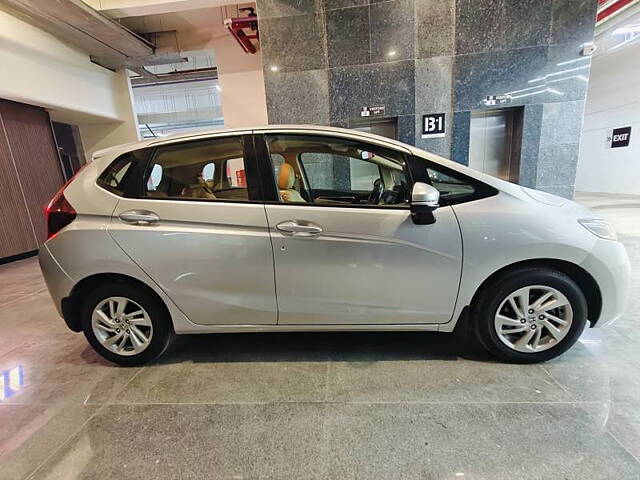 Used Honda Jazz [2015-2018] V AT Petrol in Ahmedabad