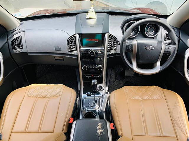 Used Mahindra XUV500 W7 AT [2018-2020] in Bangalore