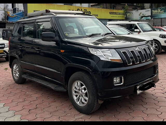 Used Mahindra TUV300 [2015-2019] T8 AMT in Indore