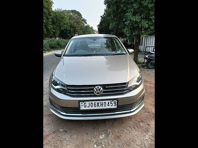 Used Volkswagen Vento [2015-2019] Highline Petrol AT [2015-2016] in Vadodara