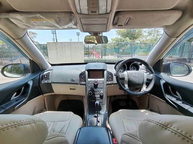 Used Mahindra XUV500 [2015-2018] W6 AT in Ahmedabad