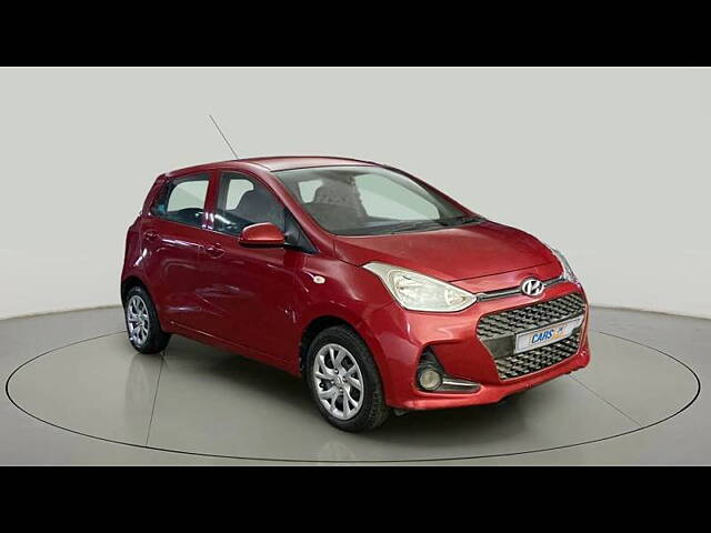 Used 2018 Hyundai Grand i10 in Delhi