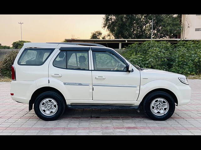 Used Tata Safari Storme 2019 2.2 LX 4x2 in Delhi