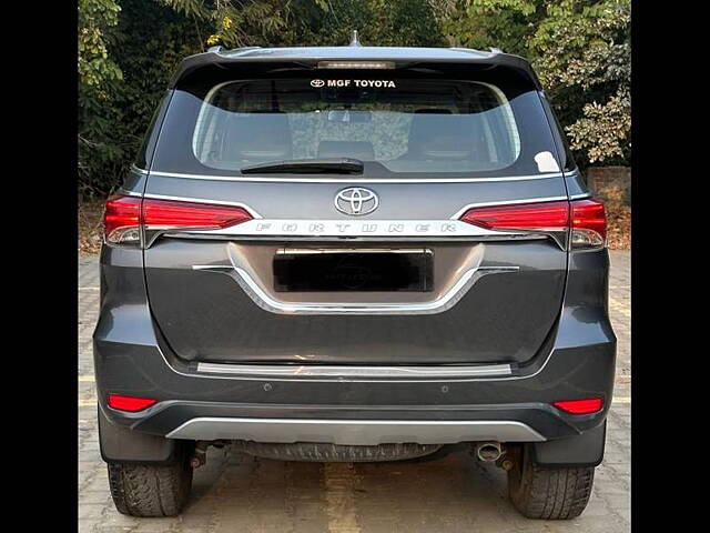 Used Toyota Fortuner [2016-2021] 2.7 4x2 AT [2016-2020] in Delhi