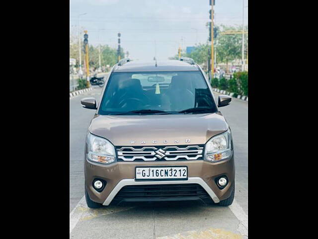 Used 2019 Maruti Suzuki Wagon R in Surat