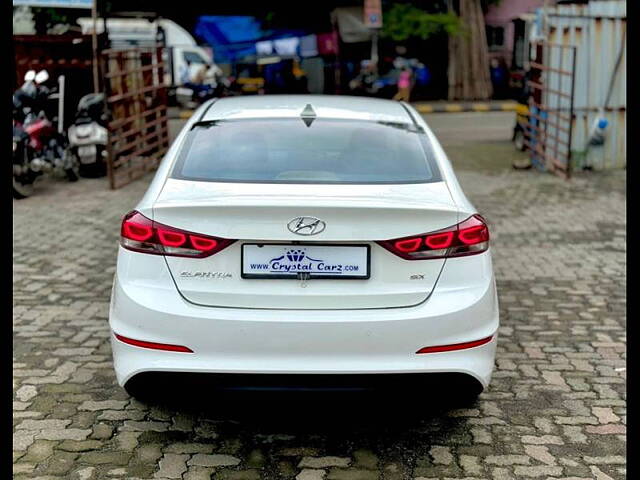 Used Hyundai Elantra SX (O) 2.0 AT in Mumbai