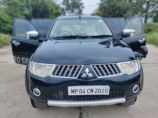 Used Mitsubishi Pajero Sport 2.5 MT in Bhopal