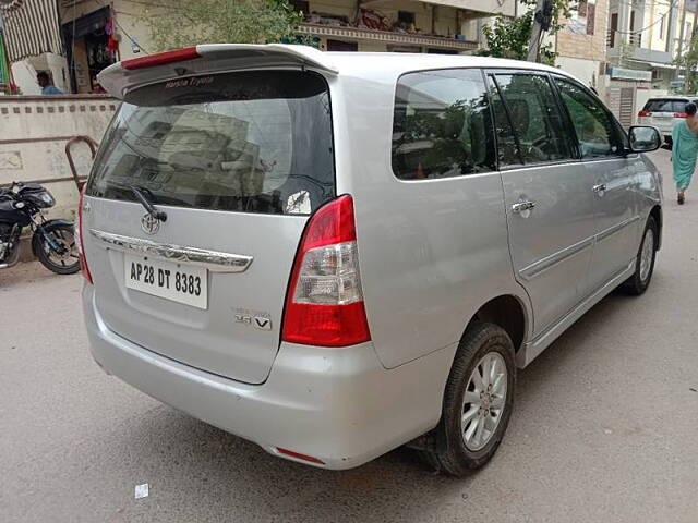 Used Toyota Innova [2005-2009] 2.5 V 7 STR in Hyderabad