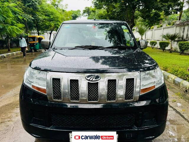 Used Mahindra TUV300 [2015-2019] T4 Plus in Lucknow