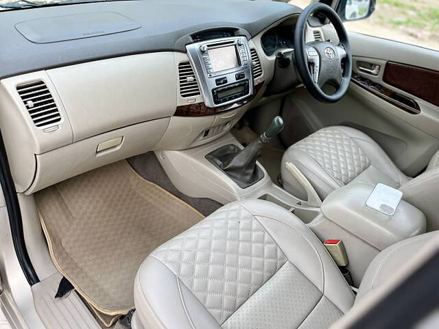 Used Toyota Innova [2013-2014] 2.5 VX 7 STR BS-IV in Delhi