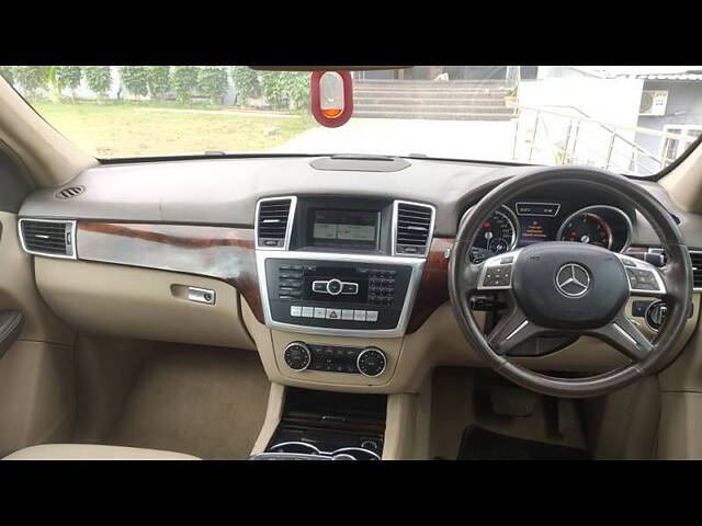 Used Mercedes-Benz M-Class ML 250 CDI in Hyderabad